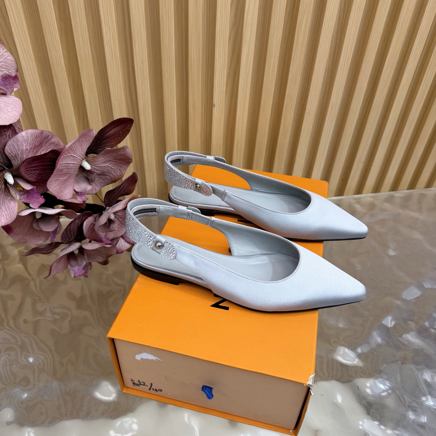Women's high heels